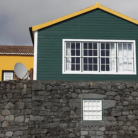 Casa Capelinhos Capelo
